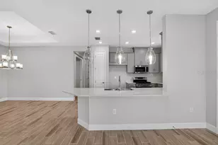 7758 Waning Moon Wy, Sarasota, FL 34241 - Photo 4
