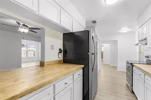 27055 Safe Haven Ln, Punta Gorda, FL 33983 - Photo 4