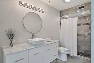 2115 Shadow Oaks Rd, Sarasota, FL 34240 - Photo 20