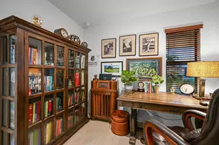 6600 Silverstar Dr, Sarasota, FL 34240 - Photo 32