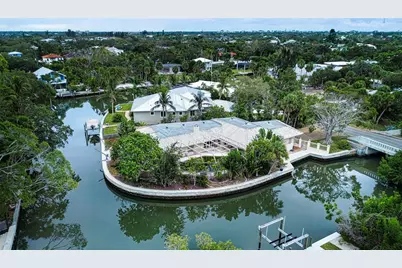 4839 Primrose Path, Sarasota, FL 34242 - Photo 26