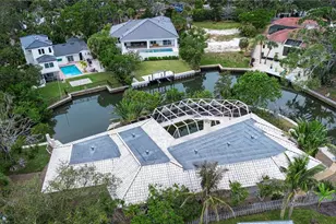 4839 Primrose Path, Sarasota, FL 34242 - Photo 18