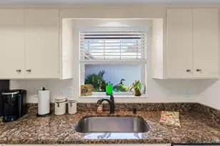 3761 Somerville Dr, Sarasota, FL 34232 - Photo 10