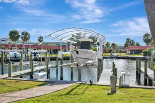 4110 Catalina Dr, Bradenton, FL 34210 - Photo 12