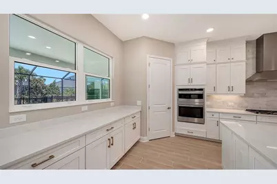 6336 Lake Woodruff Court, Sarasota, FL 34241 - Photo 14