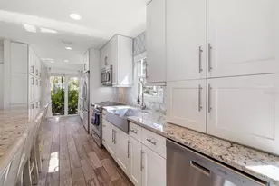 8630 Midnight Pass Rd, Sarasota, FL 34242 - Photo 16