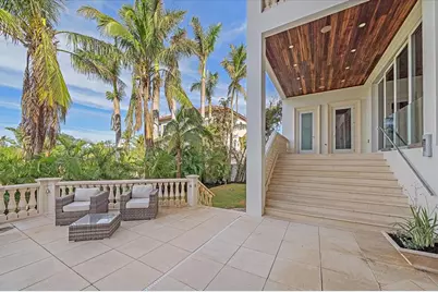 4136 Roberts Point Circle, Sarasota, FL 34242 - Photo 16