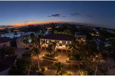 4136 Roberts Point Circle, Sarasota, FL 34242 - Photo 6