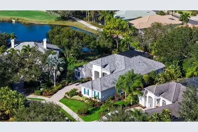 12311 Newcastle Place, Lakewood Ranch, FL 34202 - Photo 6