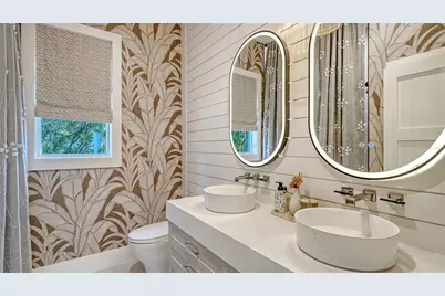 12311 Newcastle Place, Lakewood Ranch, FL 34202 - Photo 36