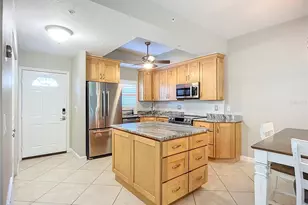 8355 Glen Rose Way, Sarasota, FL 34238 - Photo 4