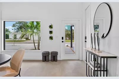 2306 Valencia Drive, Sarasota, FL 34239 - Photo 6