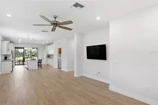 17029 Hampton Falls Terrace, Lakewood Ranch, FL 34202 - Photo 10