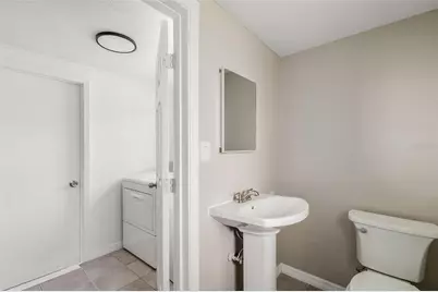 6051 Carlton Avenue, Sarasota, FL 34231 - Photo 18