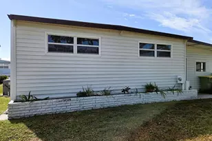 3321 Shingle Oak Terrace, Sarasota, FL 34237 - Photo 6