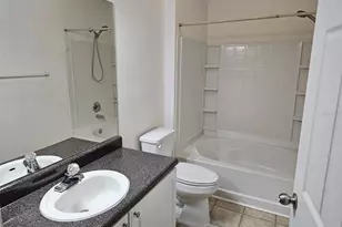 4802 51st Street W, Bradenton, FL 34210 - Photo 10