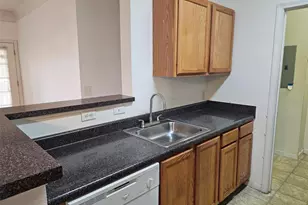 4802 51st Street W, Bradenton, FL 34210 - Photo 6