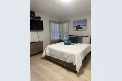 170 Roosevelt Drive #10, Sarasota, FL 34236 - Photo 18
