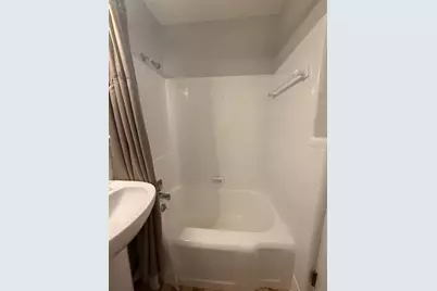 170 Roosevelt Drive #10, Sarasota, FL 34236 - Photo 20
