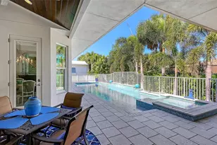 335 Bob White Way, Sarasota, FL 34236 - Photo 10