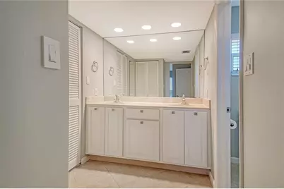 4900 Gulf Of Mexico Drive #203, Longboat Key, FL 34228 - Photo 22