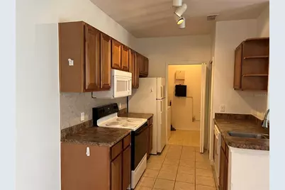 8387 38th Street Circle E #106, Sarasota, FL 34243 - Photo 6