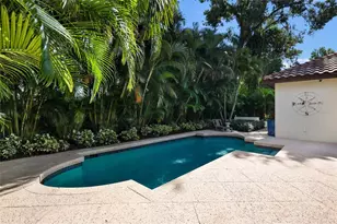 4946 Brywill Cir, Sarasota, FL 34234 - Photo 36