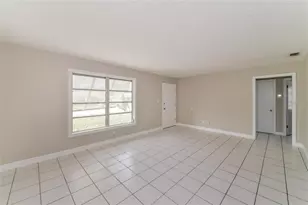 2897 Oak St, Sarasota, FL 34237 - Photo 12