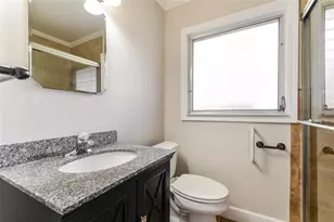 2897 Oak St, Sarasota, FL 34237 - Photo 10