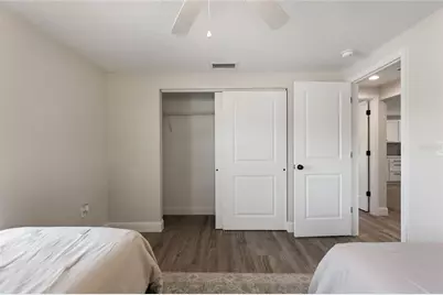 2054 Racimo Drive, Sarasota, FL 34240 - Photo 16