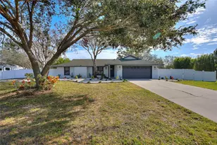 2054 Racimo Dr, Sarasota, FL 34240 - Photo 2