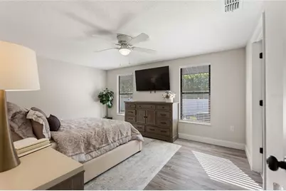 2054 Racimo Drive, Sarasota, FL 34240 - Photo 18