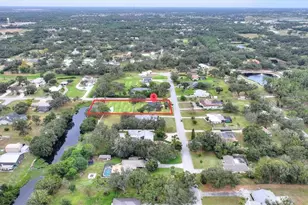 2054 Racimo Dr, Sarasota, FL 34240 - Photo 2