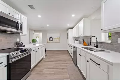 2054 Racimo Drive, Sarasota, FL 34240 - Photo 24