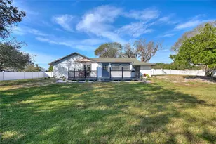 2054 Racimo Dr, Sarasota, FL 34240 - Photo 26