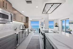 2525 Gulf of Mexico Dr, Longboat Key, FL 34228 - Photo 10