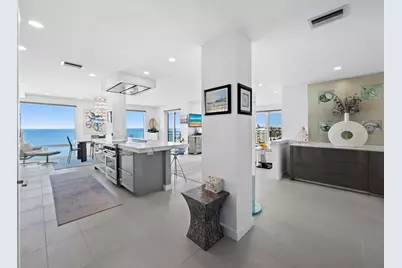 2525 Gulf Of Mexico Drive #8D, Longboat Key, FL 34228 - Photo 6