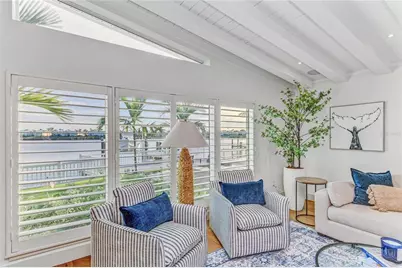 605 Key Royale Drive, Holmes Beach, FL 34217 - Photo 34