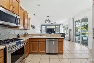 13864 Wood Duck Cir, Lakewood Ranch, FL 34202 - Photo 16