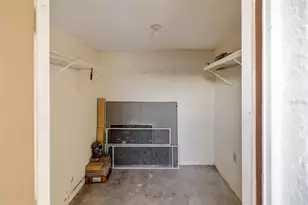 2208 34th St W, Bradenton, FL 34205 - Photo 32