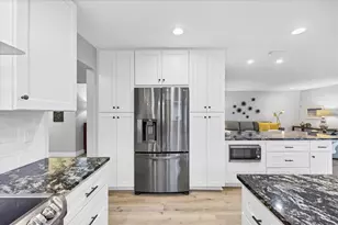 3714 Glen Oaks Manor Dr, Sarasota, FL 34232 - Photo 20