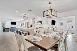 567 Venice Ln, Sarasota, FL 34242 - Photo 20