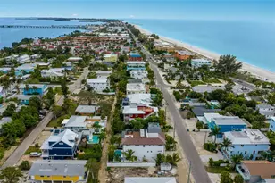 2213 Avenue C, Bradenton Beach, FL 34217 - Photo 16