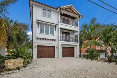2213 Avenue C, Bradenton Beach, FL 34217 - Photo 2