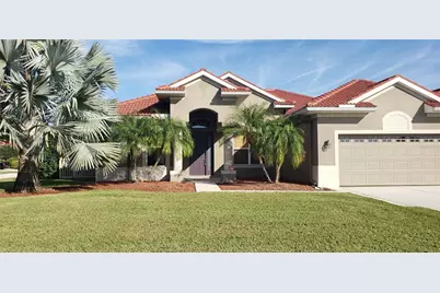 6105 47th Street E, Bradenton, FL 34203 - Photo 1