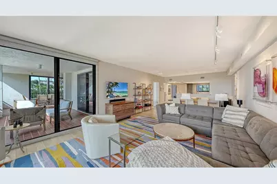 1465 Gulf Of Mexico Drive #106, Longboat Key, FL 34228 - Photo 10