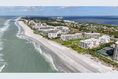 1465 Gulf Of Mexico Drive #106, Longboat Key, FL 34228 - Photo 2