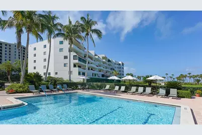 1465 Gulf Of Mexico Drive #106, Longboat Key, FL 34228 - Photo 54