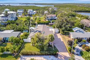 1841 Bayshore Dr, Terra Ceia, FL 34250 - Photo 74