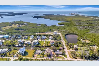 1841 Bayshore Drive, Terra Ceia, FL 34250 - Photo 82